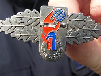 Die Deutsche Jugendleistungsspange ist die höchste Auszeichnung, die man innerhalb der Jugendfeuerwehr erreichen kann. Christian Licha
