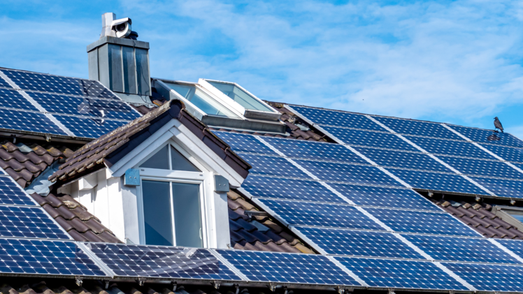 Mit höherem Eigenverbrauch bietet die Photovoltaik-Anlage erhebliche Sparpotentiale.