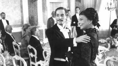 Agnes Fink und Martin Blau beim Dreh in der Ehrenburg.Foto: Tageblatt-Archiv/Hans Wippenbeck