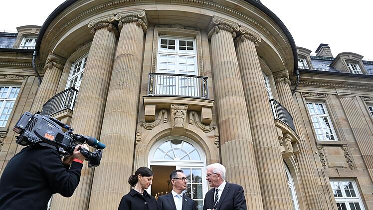 Vereidigung &Ouml;zdemir zum Ministerpr&auml;sident von Baden-W&uuml;rttemberg