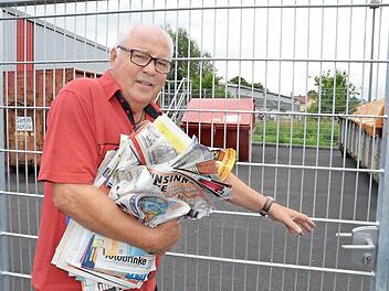 Josef Hirner stand vor verschlossenen Türen.  Foto: Wilfried Roppelt