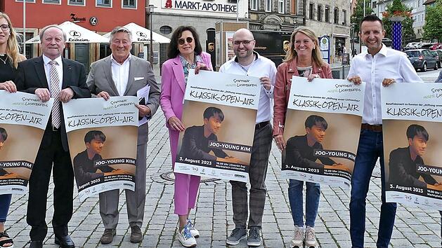 Die Verantwortlichen freuen sich, dass in diesem Jahr das Klassik-Open-Air zu Gunsten der Stiftung „Unser Lichtenfels“ zum sechsten Mal stattfinden kann.