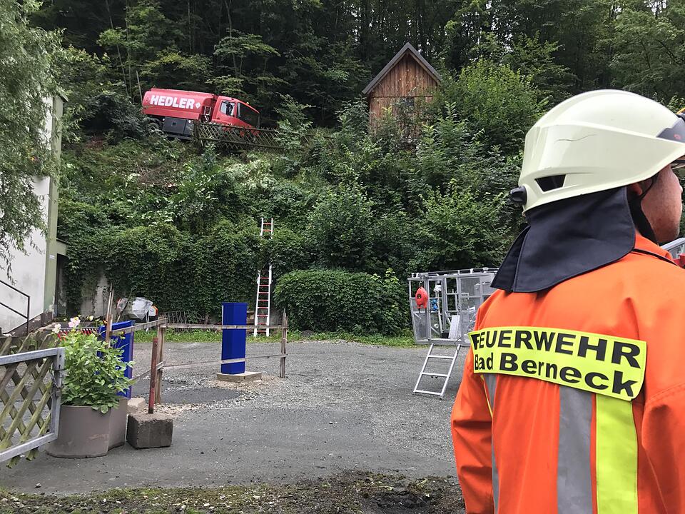 Bad Berneck: Heizöllaster droht Hang herabzustürzen
