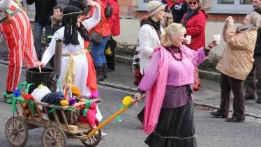 Ein "Zaubertrank" soll wirken um Nachwuchs für den Gesangverein Memmelsdorf zu finden. Foto: Helmut Will