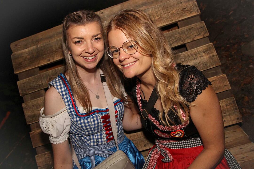 23 Bierkeller und 7 Musikb&uuml;hnen