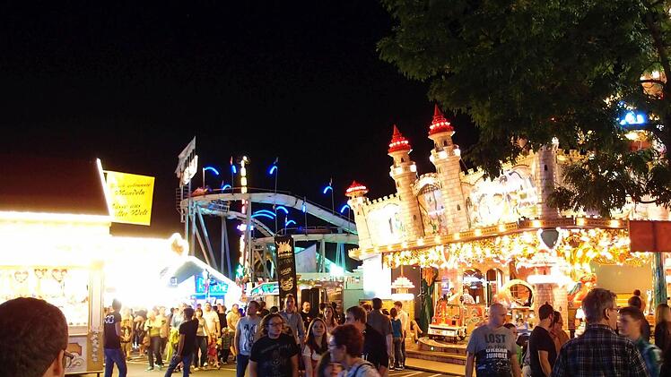 Coburg im Zeichen des 417. Vogelschießens auf dem AngerFoto: Jochen Berger