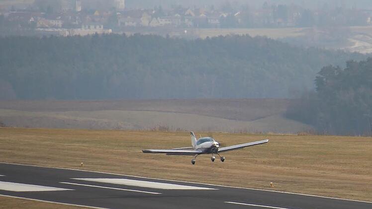 Flugplatz Coburg-Brandensteinsebene, geplant ist ein Verkehrslandeplatz bei Neida. Wendelin Mark