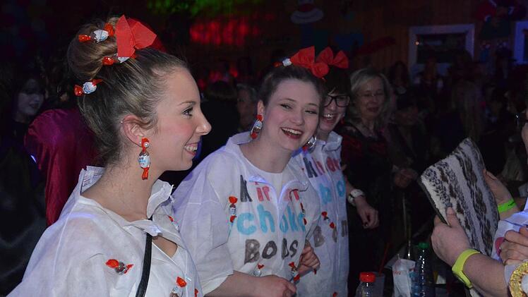 Weiberfasching in Gauaschach Foto: Jana Keul