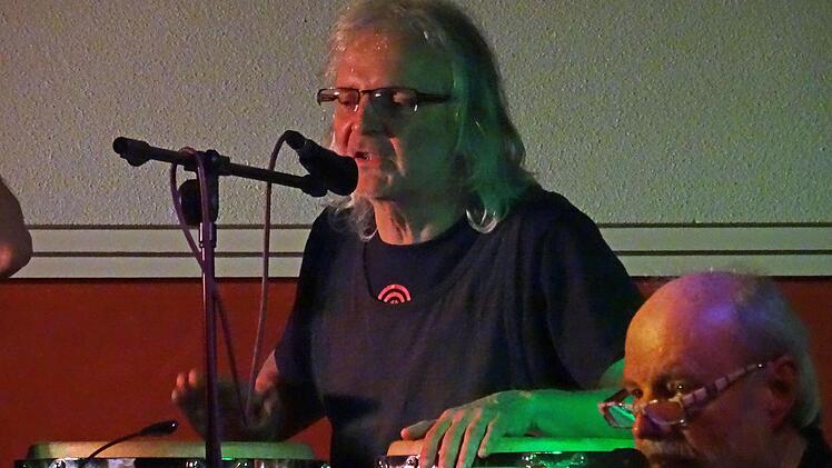 "Project J" beim Gastspiel im Haus ContaktFoto: Jochen Berger