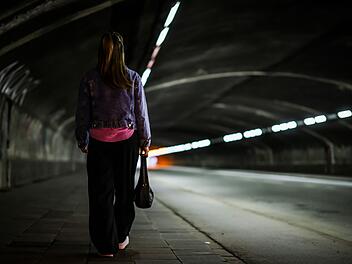 Sicherheitsgefühl von Frauen in der Nacht