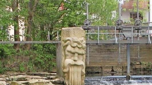 Zeitgenössisches Werk: Flussgott am Leitenbach in Oberhaid Foto: H. Kurz