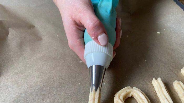 spritzbeutel-spritzgebaeck