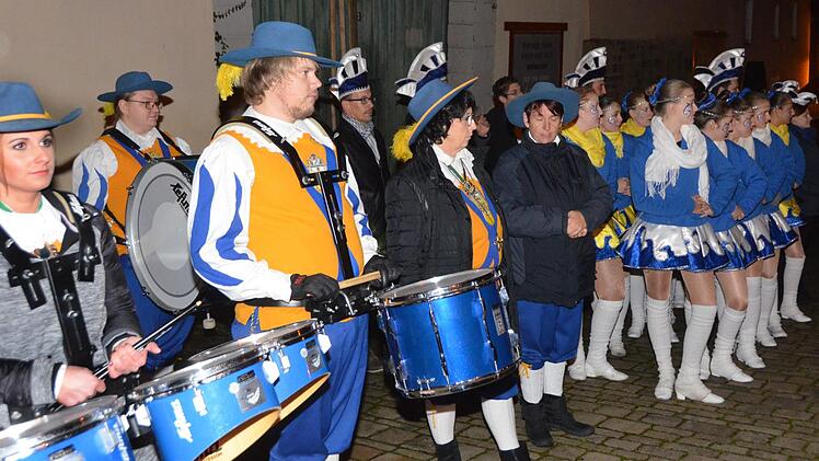 Rathaussturm im Ebenhausen. Peter Rauch