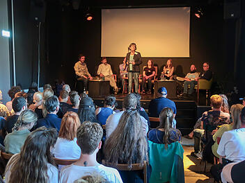 W&uuml;rzburg: Cannabis-Legalisierung "nachvollziehbar" - Psychiater h&auml;lt Jugendschutz f&uuml;r enorm wichtig