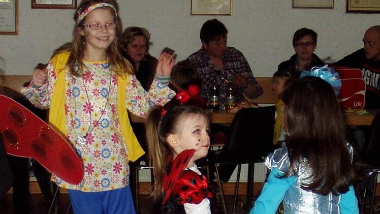 Kinderfasching in Kasendorf.