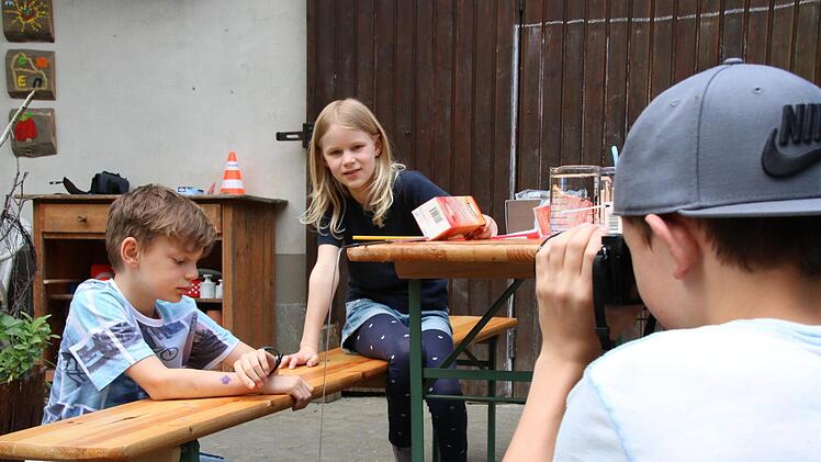 Eindrücke vom Experimentieren. Foto: Ralf Ruppert