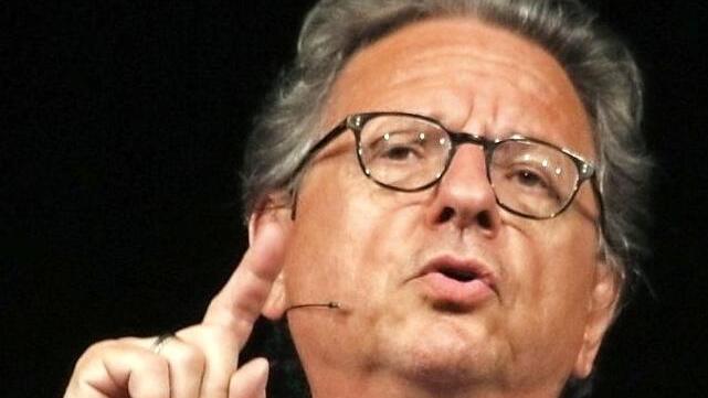 Doppel-S oder Scharfes S? "Hätte man sich seit jeher auf das scharfe S beschränkt, hätte das Dritte Reich viel von seinem Schrecken verloren", findet Günter Grünwald.  Foto: Andreas Hofbauer