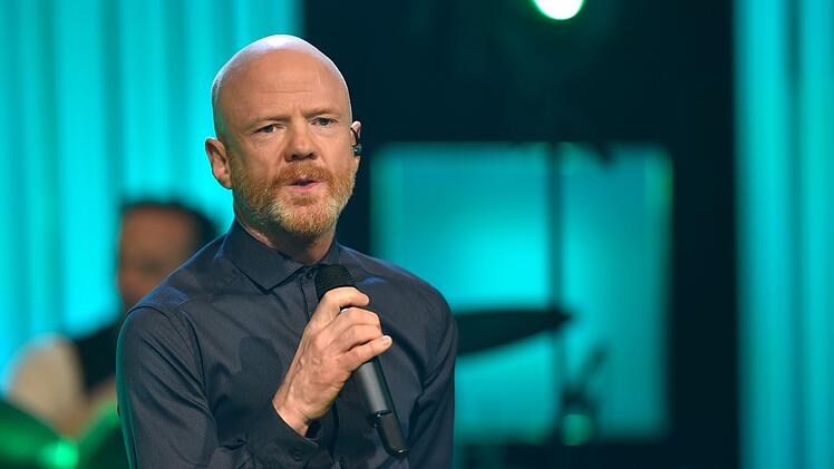 Bis heute tritt Jimmy Somerville immer wieder mit seinen Hits der 80er-Jahre auf.