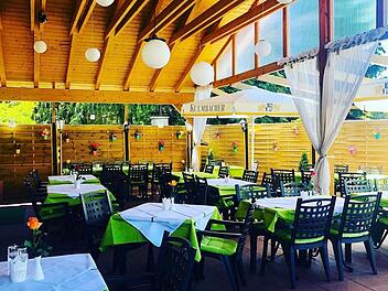 Neustadt: Italienisches Restaurant "Da Carlo" schließt - "brauchen eine Veränderung"