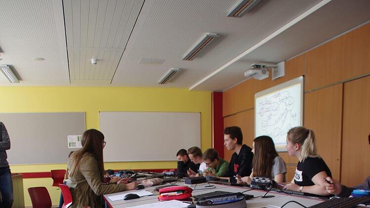 High-Tech im Informatikraum. Foto: Marco Meißner