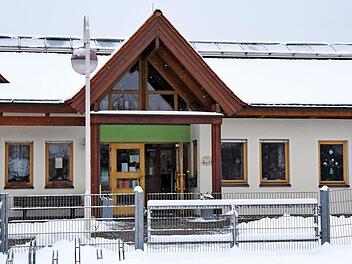 Der Kindergarten Pinzberg ist an seine Kapazitätsgrenze angelangt. Wird es einen Neubau, eine Erweiterung oder die Nutzung bestehender Immobilien geben?
