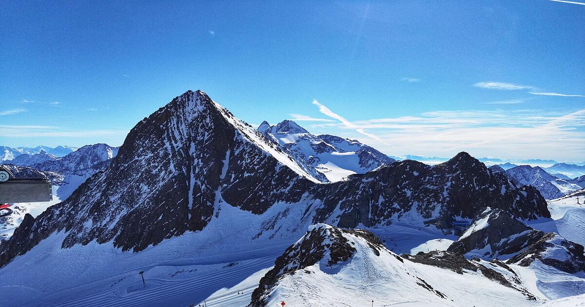 Lawine-auf-Tiroler-Gletscher-Suche-nach-Versch-tteten