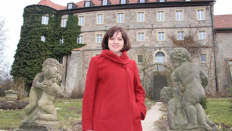 Silvia Sedlacek lädt Menschen, die Angehörig pflegen, zu einer Auszeit im Schloss Schwanberg ein. Foto: Fuchs