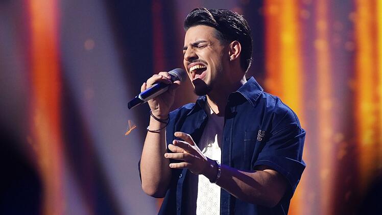 Paco Lazar Simic (23) widmet die Monsterballade "You're Still The One" (Teddy Swims) seiner verstorbenen Oma.