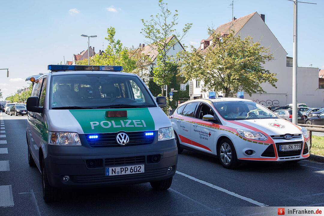 Fußgängerin stirbt bei Unfall in Nürnberg