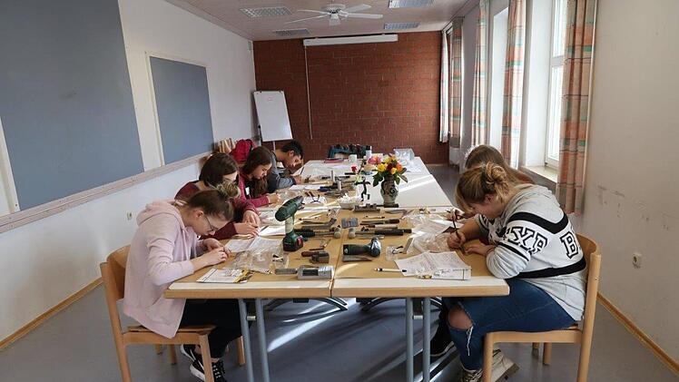 Im  Projekt Rosenkavalier - Gestalten mit Metall (Kennametal)  Martin Haendl