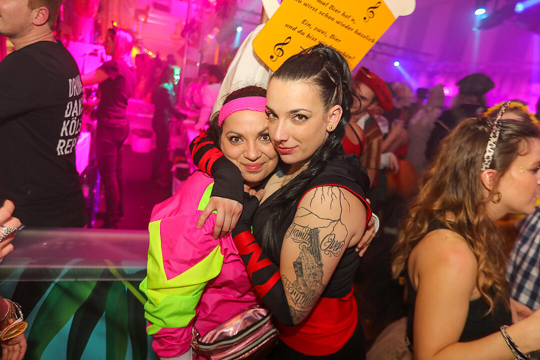 Beste Partystimmung in der Stadthalle