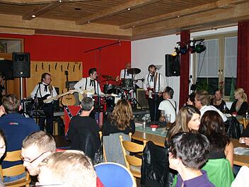 Volles (Gast-)Haus, wie hier im Saal der Frankenstuben, das  gibt es jedes Jahr bei der Eberner Musiknacht.FT-Archivfoto: Ralf Kestel