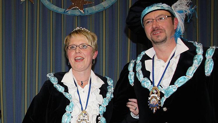 Für das Prinzhenpaar Katja Jungkunz und Steffen Höfler heißt es Abschied nehmen.  Foto: Stephan Stöckel