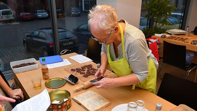 Butterbrot-Backaktion im Mönchshof.Foto: Ronald Rinklef