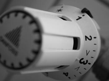 Eine hohe Nebenkostenabrechnung hängt nicht immer nur an den Heizkosten. Eine hohe Nebenkostenabrechnung hängt nicht immer nur an den Heizkosten.