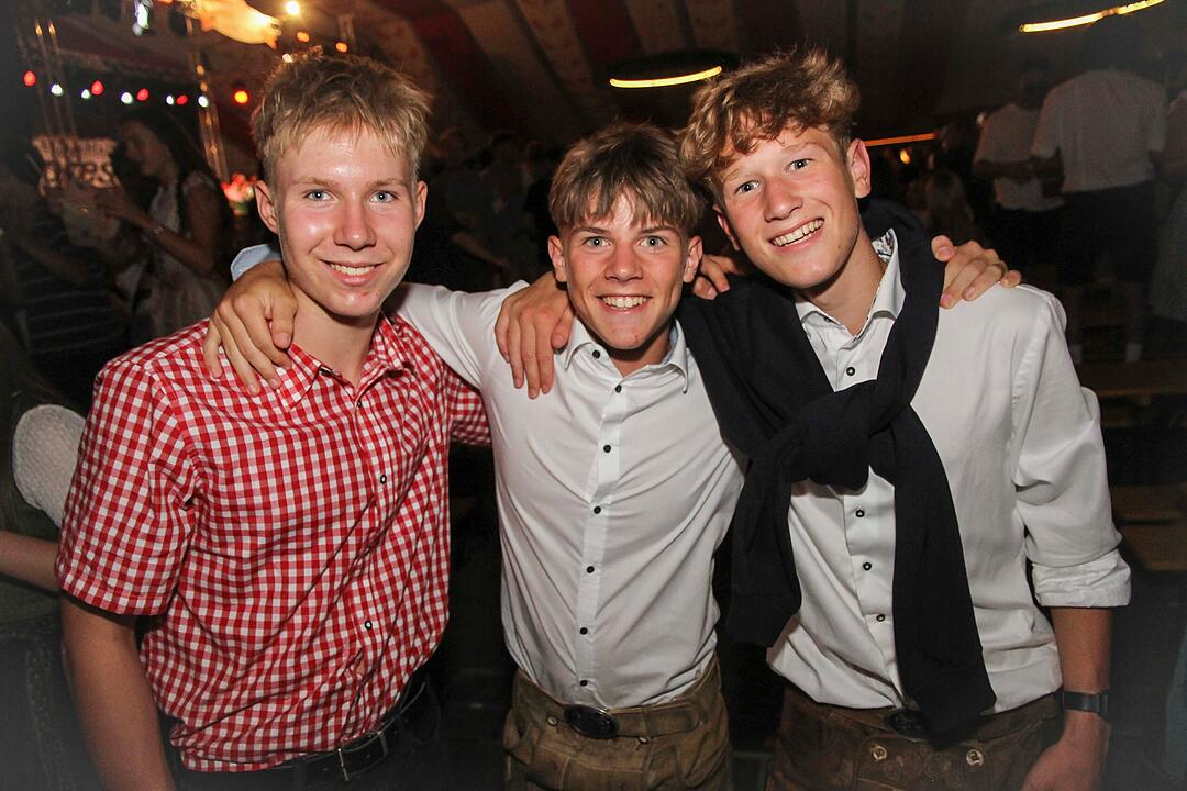 Am letzten Tag vom Bierfest wurde nochmal richtig gefeiert.