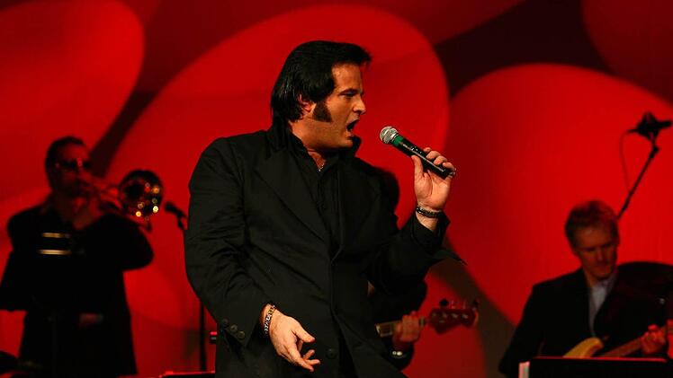 Den Samstag Abend gestalten Dr. Kingsize feat. T.C. King mit ihrer Show "Cash and King". Foto: pr