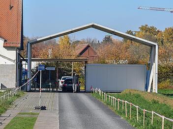 Noch gibt es die Möglichkeit freiwilliger Corona-Tests in Scheßlitz oder hier in der Bamberger Südflur. Weil aber die Laborkapazitäten ausgeschöpft sind, werden die Wartezeiten auf ein Ergebnis deutlich länger. Foto: Ronald Rinklef