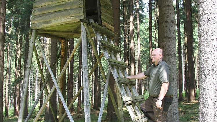 Hans Pezold ist nicht nur Waldeigentümer und Landwirt, er hat auch den Jagdschein.