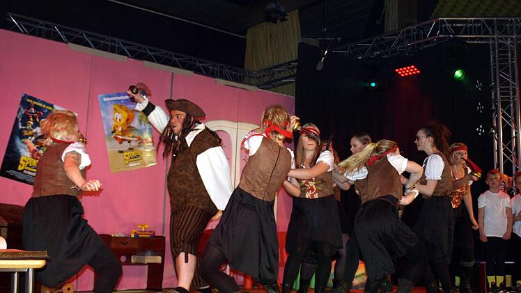 Aus dem neuen Stück der Angels. Foto: Susanne Deuerling