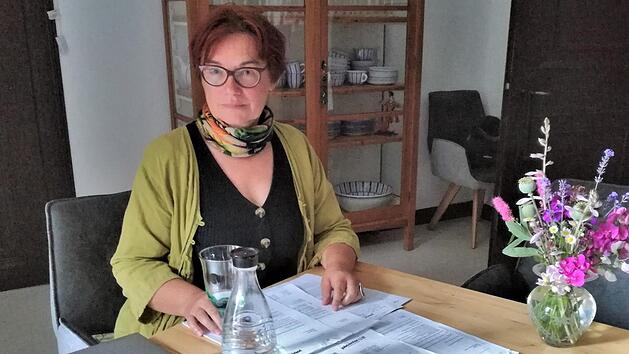 Karin Gebhard hatte gehofft, mit ihrem Antrag beim Jobcenter in Bad Kissingen schnelle Hilfe zu bekommen. Foto: Ellen Mützel