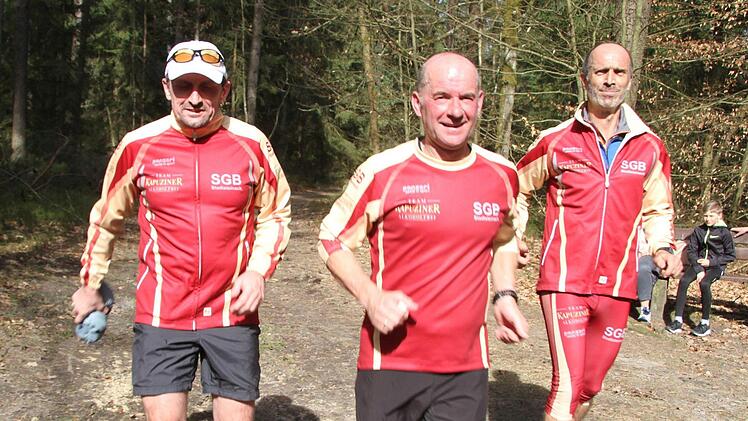 Einmal Stadtsteinach-Trimm-Dich-Pfad und wieder zurück - für die Sportler der SGB Stadtsteinach ein Spaß. Foto: Sonny Adam