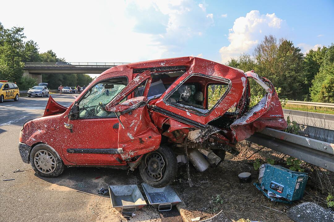A70 bei Viereth: Kollision im Feierabendverkehr
