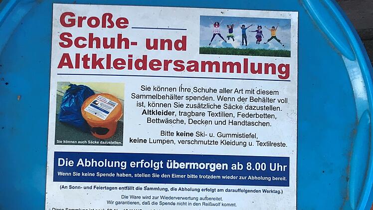 Bamberg: Sammel-Eimer vor zahlreichen H&auml;usern - wem kommen die Spenden zugute?