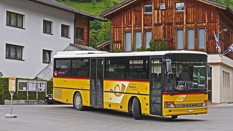 Unfälle können jederzeit passieren; aber wer trägt die Haftung, wenn ein Bus beteiligt ist?