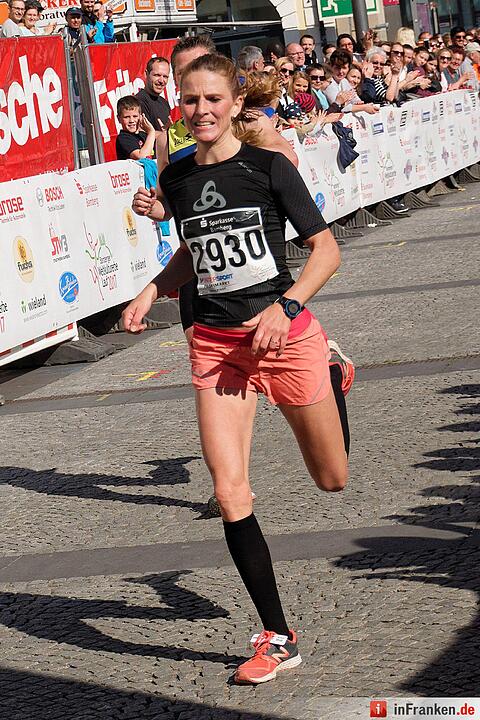 Weltkulturerbelauf 2017 in Bamberg: Der Zieleinlauf am Maxplatz