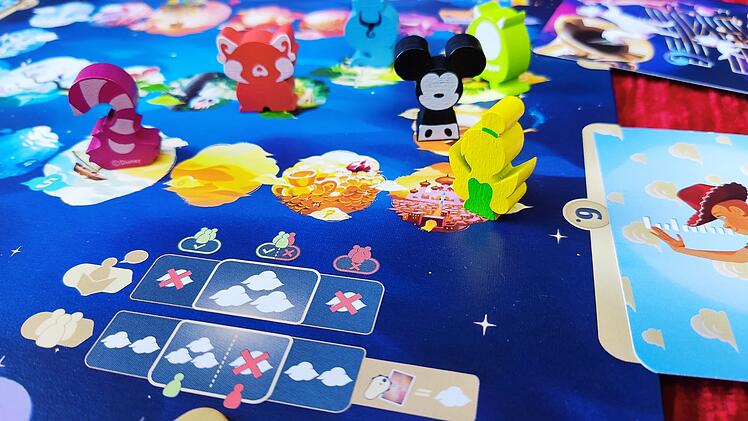 Spiele-Test "Dixit: Disney Edition" -  Assoziationsspiel jetzt auch mit Animationsfilmen