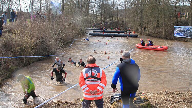 Einsatzkräfte beim Braveheart Battle. Foto: Heike Beudert