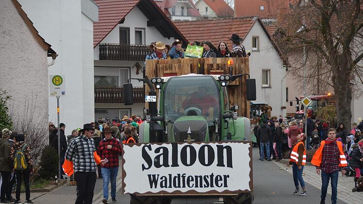 Faschingszug von Lauter nach Katzenbach Peter Rauch