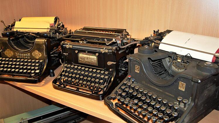 Mit solchen Schreibmaschinen schrieben die Urgroßväter. Foto: Sigismund von Dobschütz